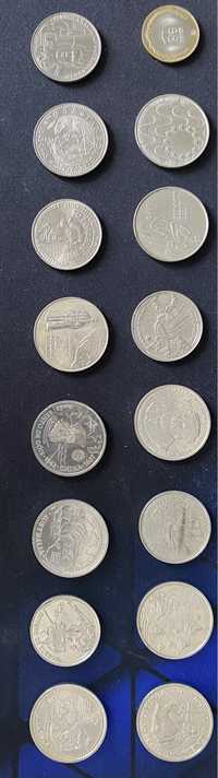 5 moedas de 100 escudos e 11 moedas de 200 escudos