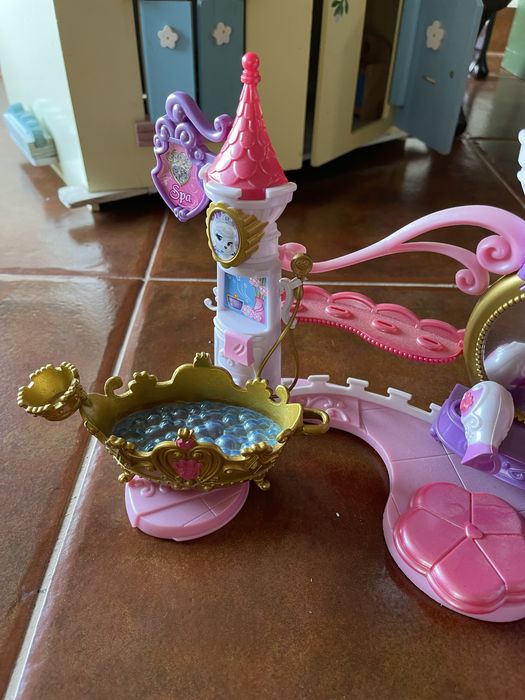 Cabeleireiro e Spa das Palace Pets: mascotes das Princesas Disney