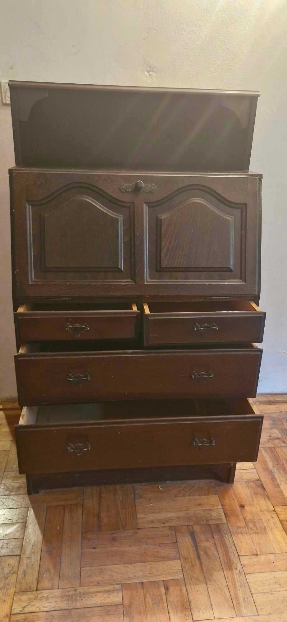 Sprzedam komplet mebli  Nevada – okleina bukowa, eleganckie i solidne