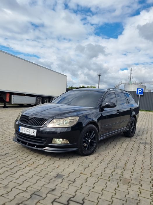 Skoda Octavia A5 2013 рік в RS Обвісі 1.6 дизель на гарній комплектаці