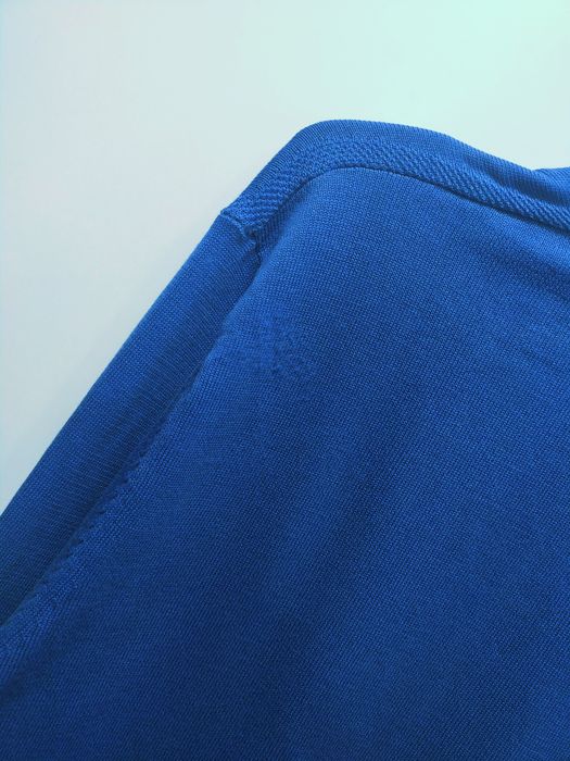 Niebieski sweterek Massimo Dutti L