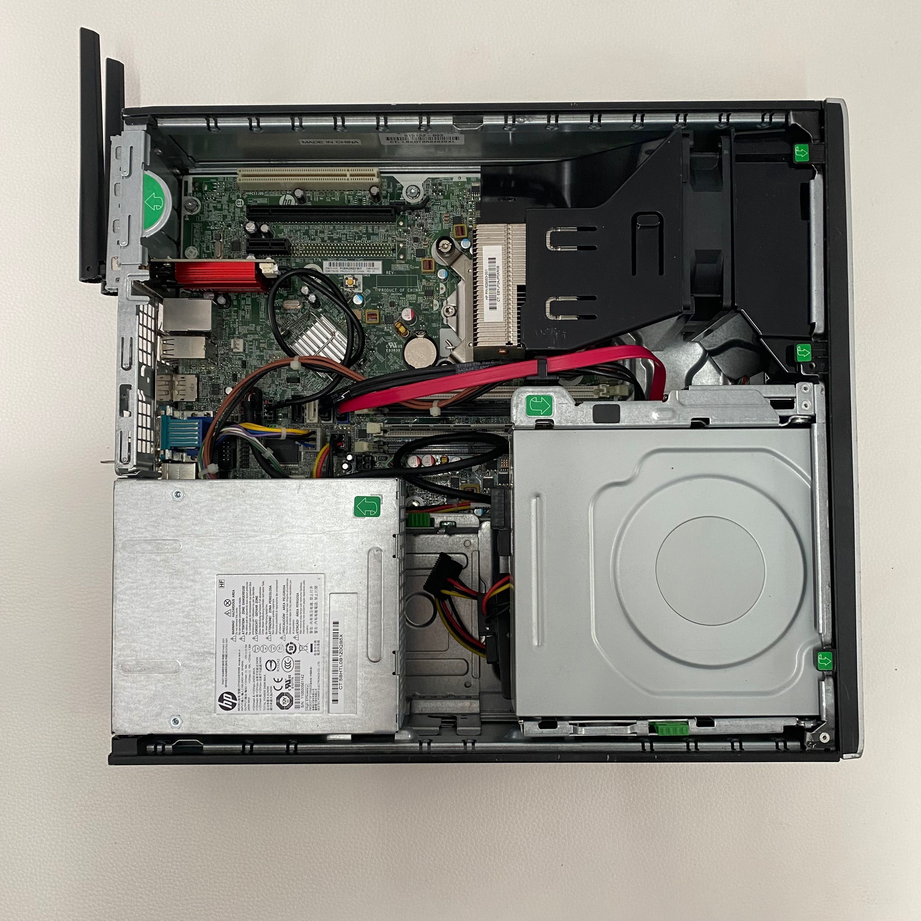 Computador torre HP 8/256gb SSD i3 Com WIFI Formato pequeno Slim