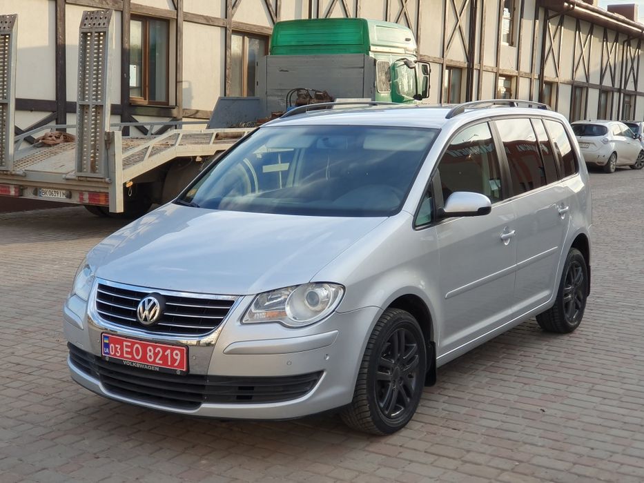 Продам свіженький з Франції VW Touran