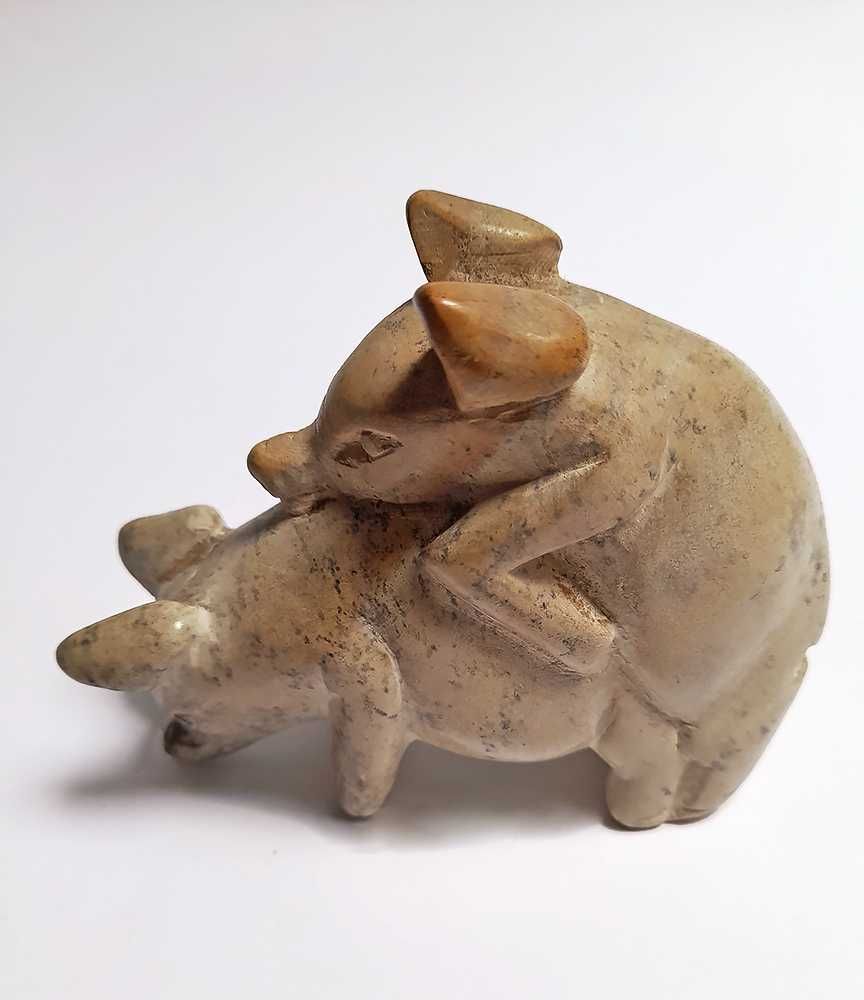 Estatueta Porquinhos Escultura Porcos Arte Pedra Amor