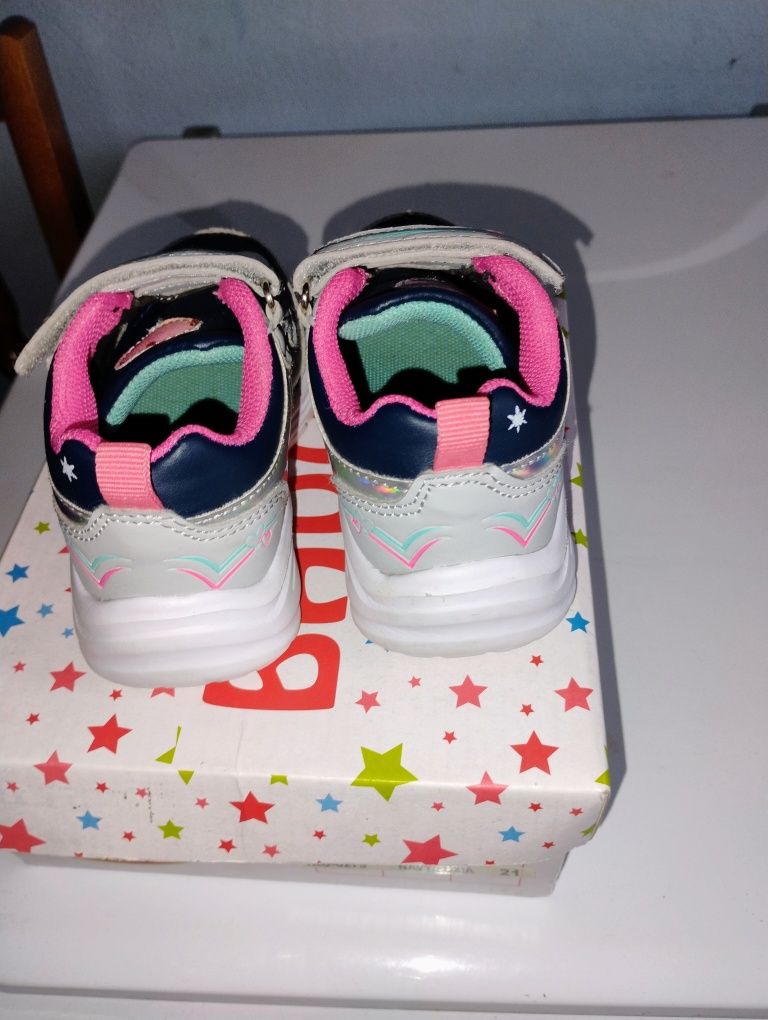 Buty dziecięce rozmiar 21