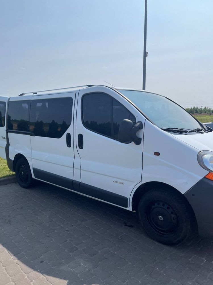 Продам Renault Trafic