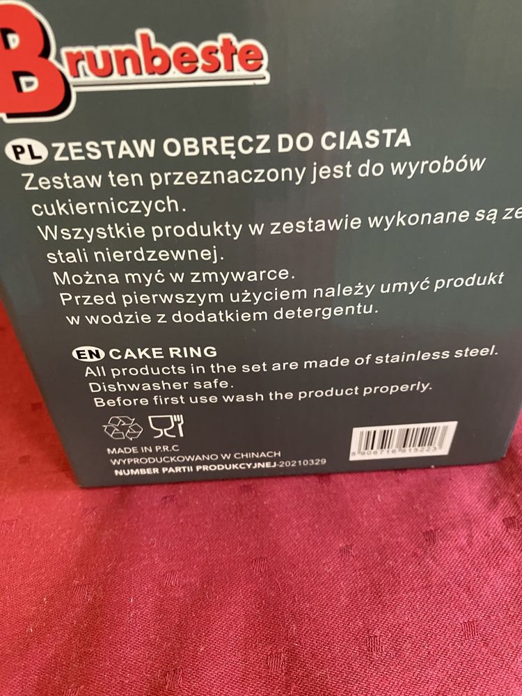 Nowy ring do ciasta