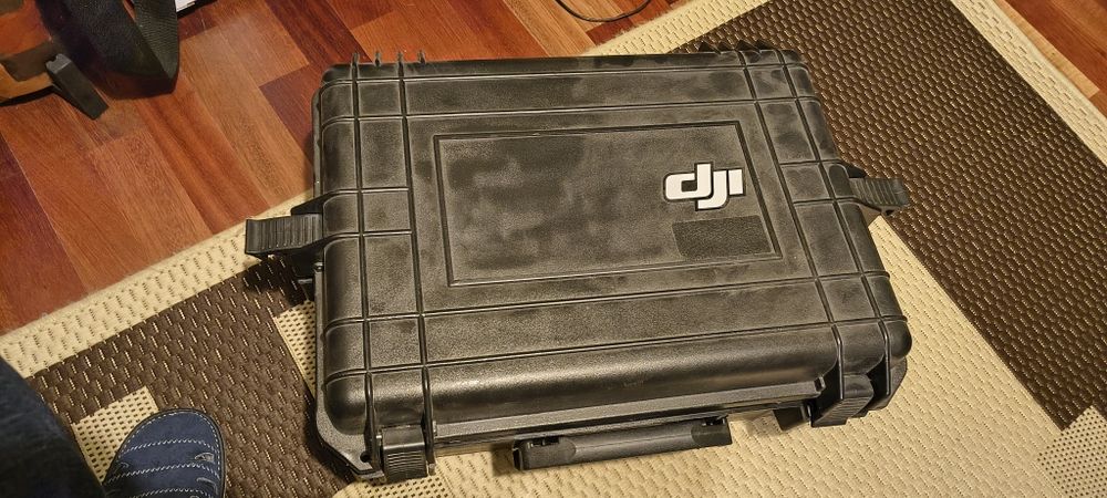 Walizka foto dron tectake pianki stan bdb