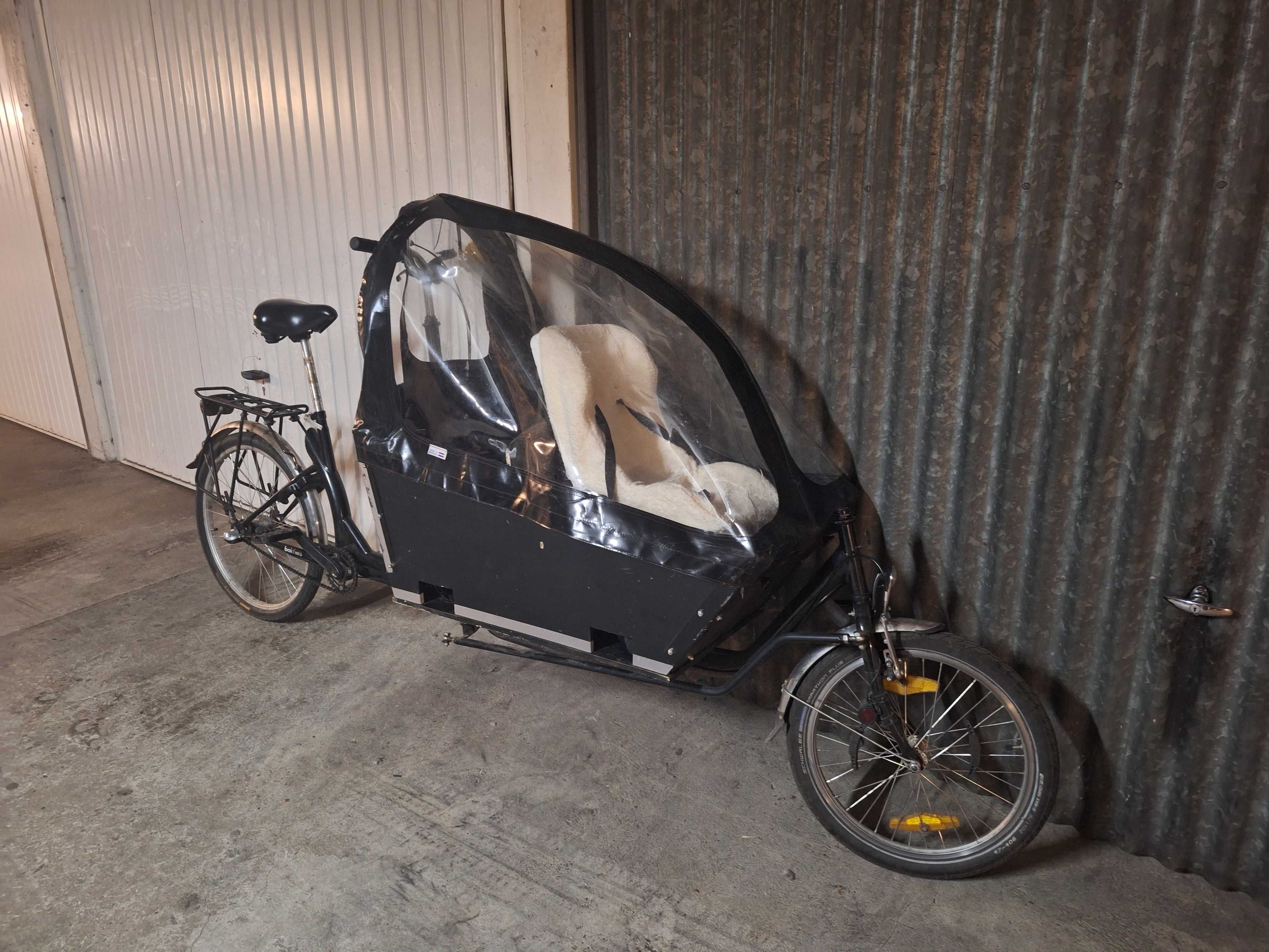 Vendo bicicleta cargo bike bakfiet long