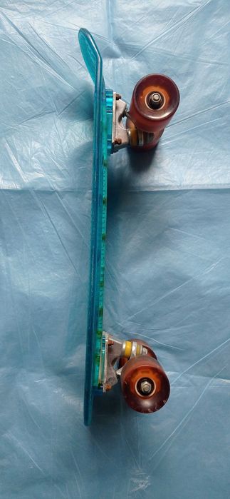 Продам пенні-борд (скейтборд) блакитний