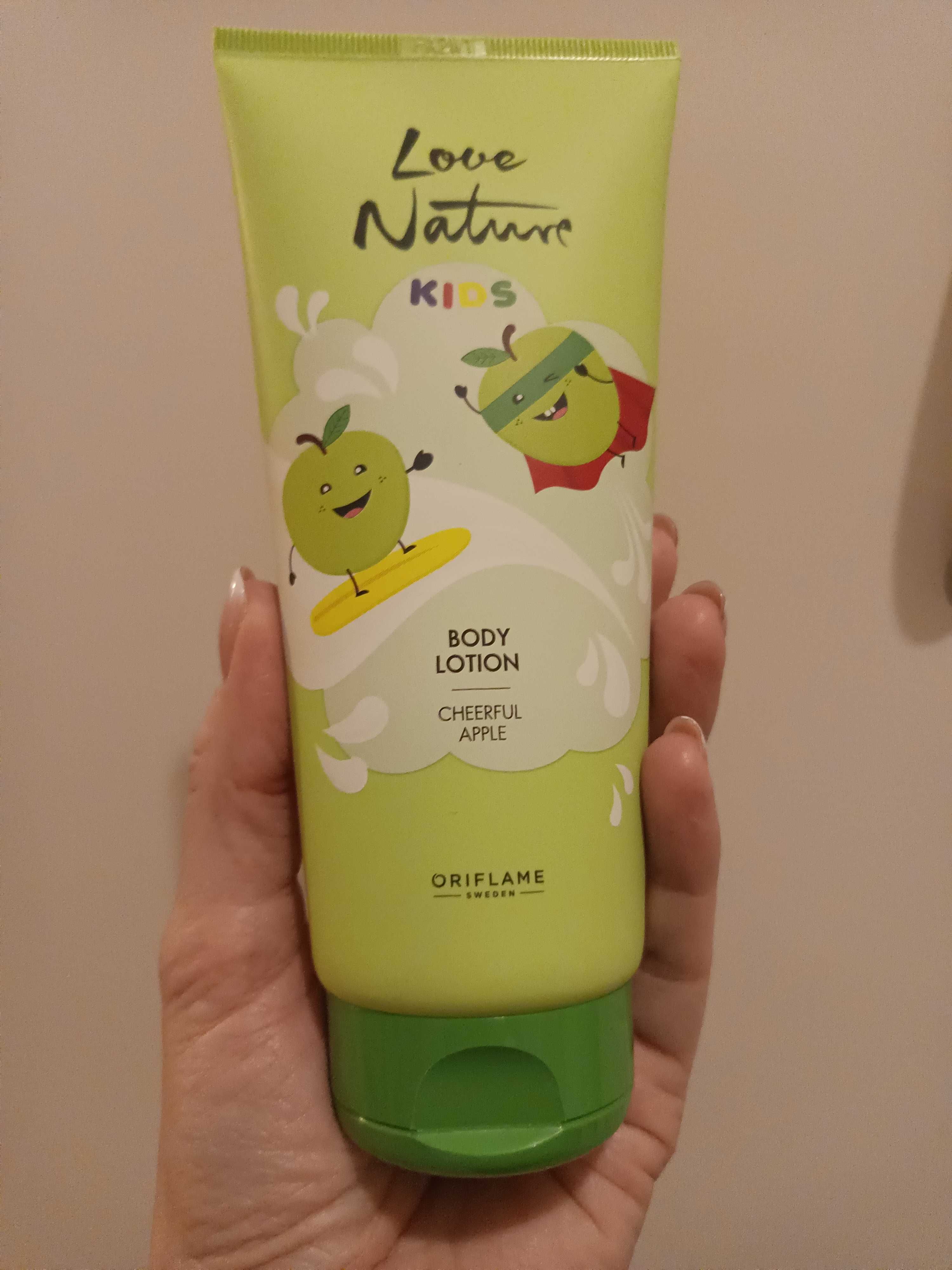 Balsam do ciała dla dzieci Oriflame 200 ml Love naturę Cheerful Apple