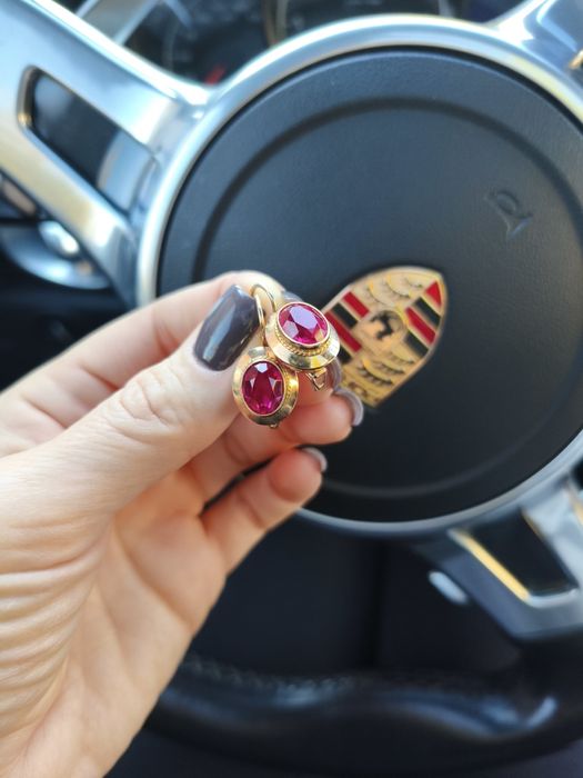 Золоті сережки з рубіном СССР