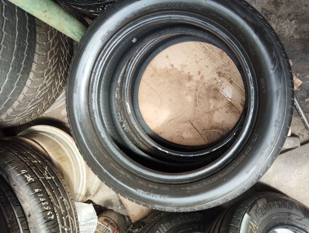 Пара літніх шин Bridgestone 245/50/19