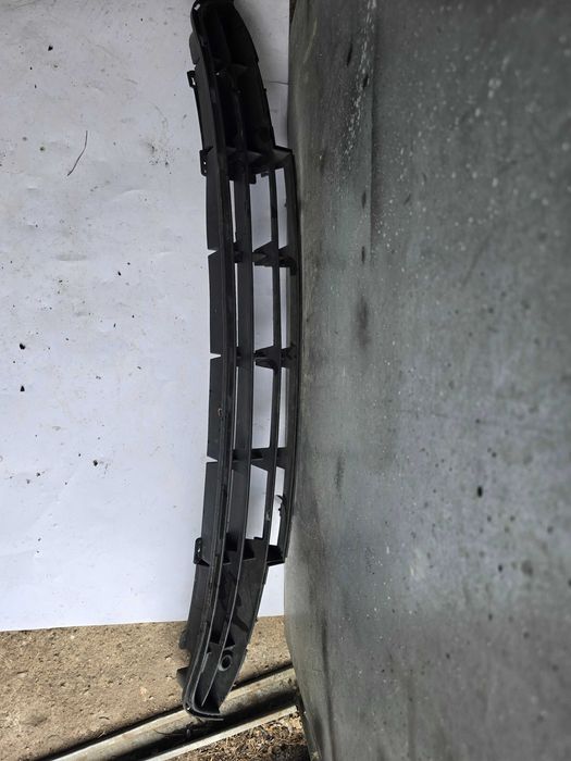 kratka zderzaka przód Opel Meriva B