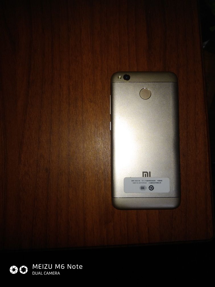 Xiaomi Redmi 4x .