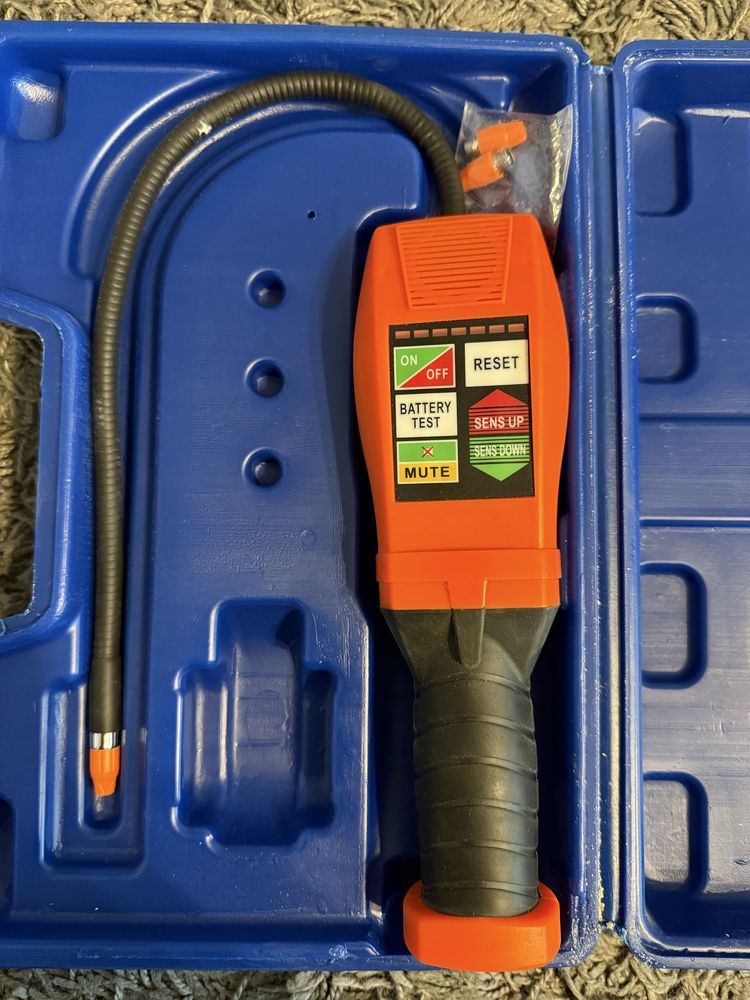 Detektor do gazów LEAK DETECTOR