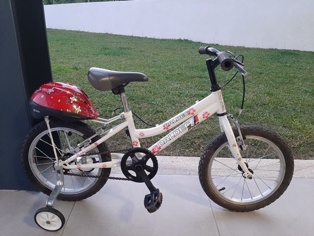 Bicicleta menina ou menino aro 16