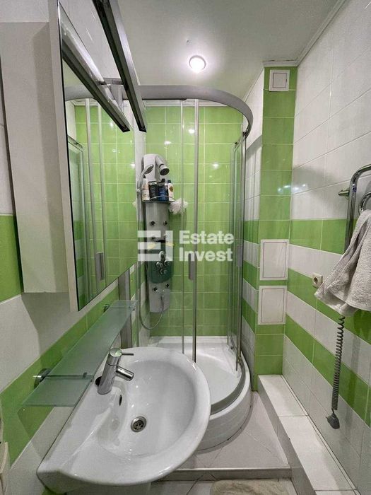 Здається 3х кімнатна квартира на проспекті Миколи Бажана