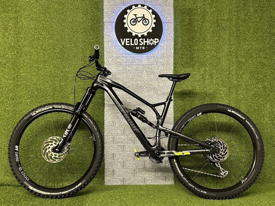 Карбоновий велосипед Nukeproof Mega 180mm