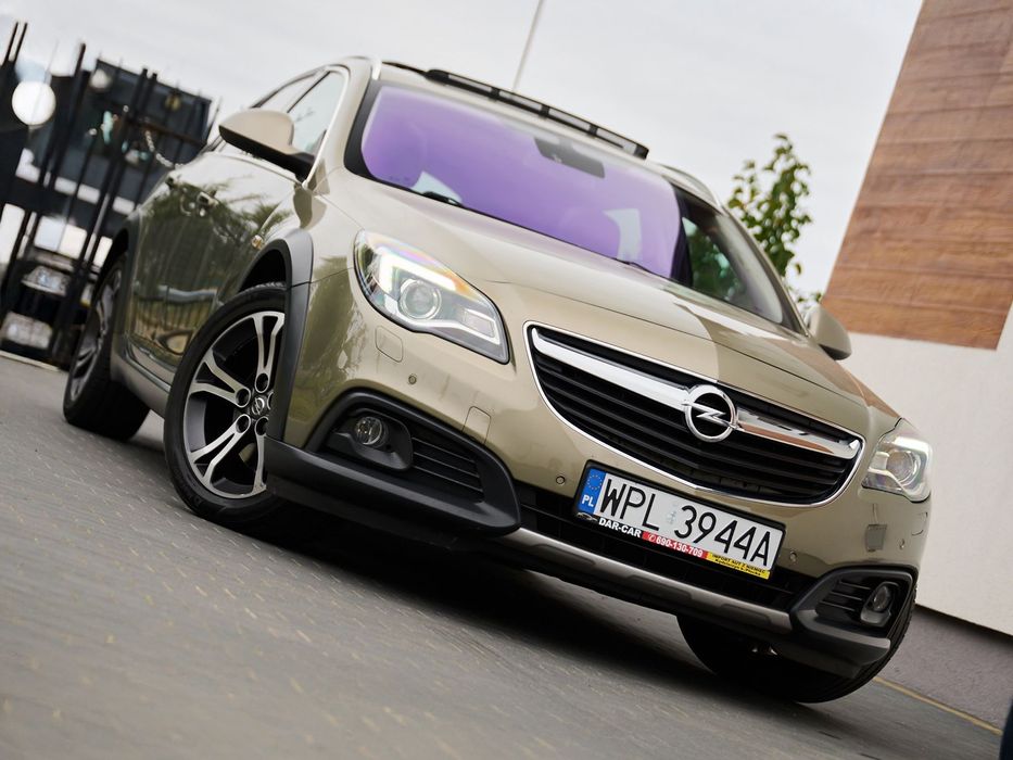 Opel Insignia --Rezerwacja --