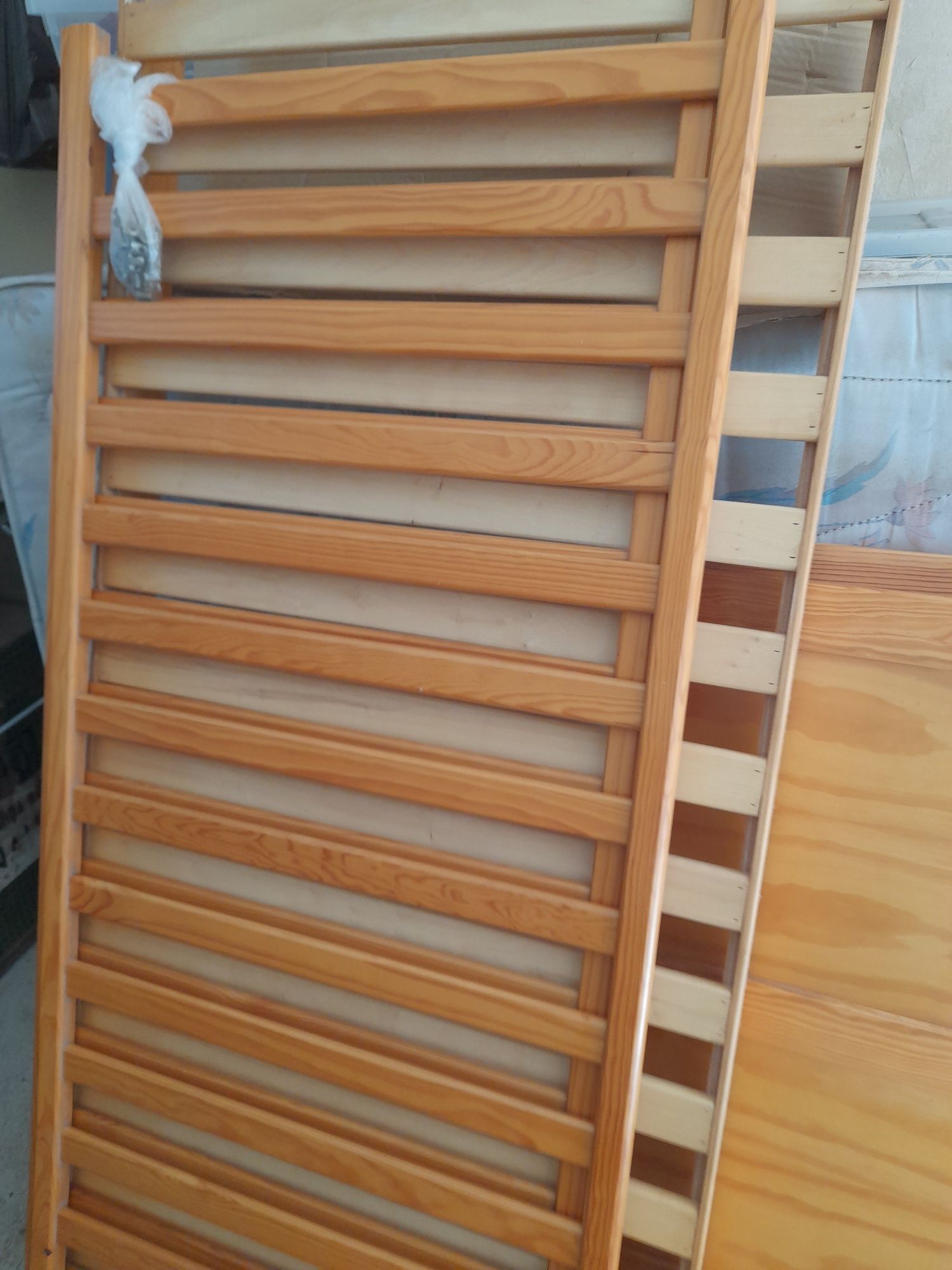 Berço de bebé e criança 70x1.40 com colchão