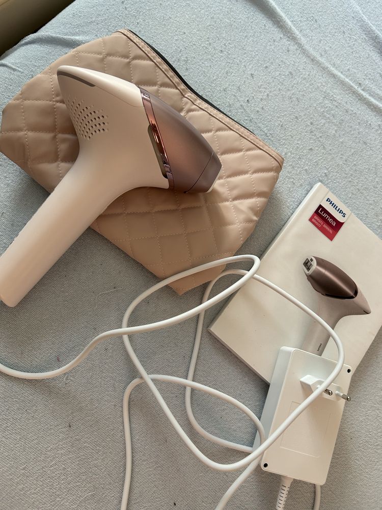 Depilator Philips Lumea 9900 IPL