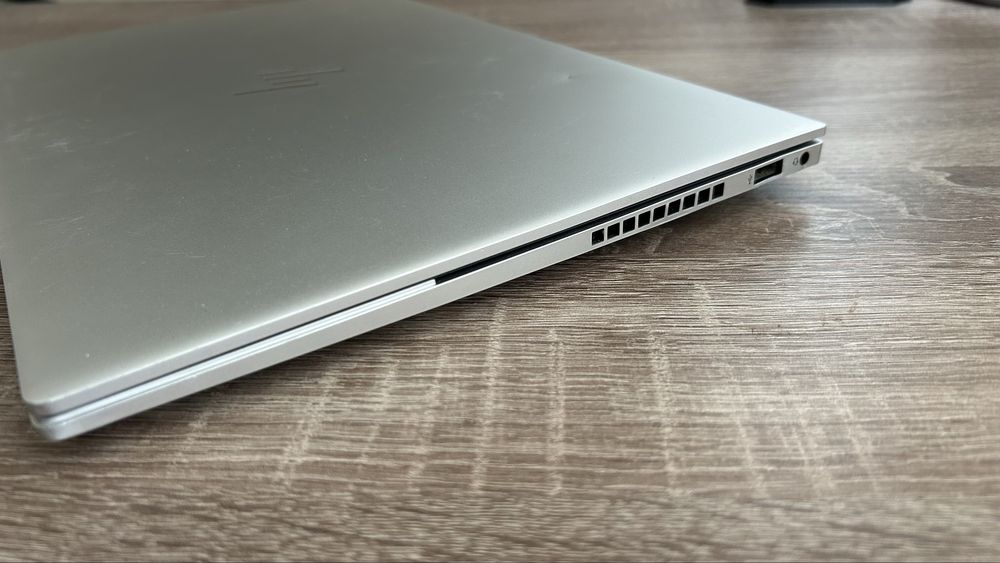 HP ENVY - i5/GTX1660Ti/32RAM/1Tb/Windows 10 Pro/Model 15-ep0008ur