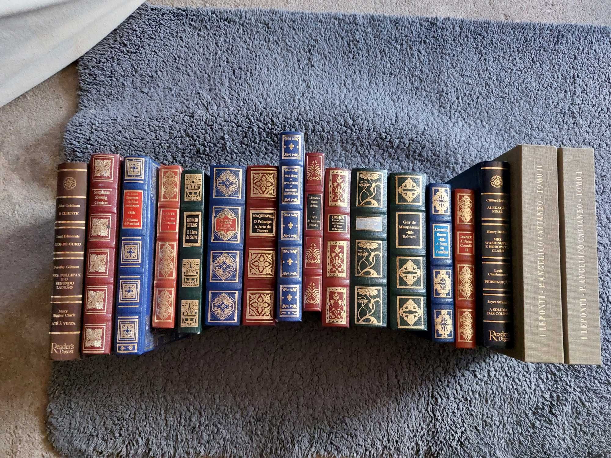 Livros praticamente novos