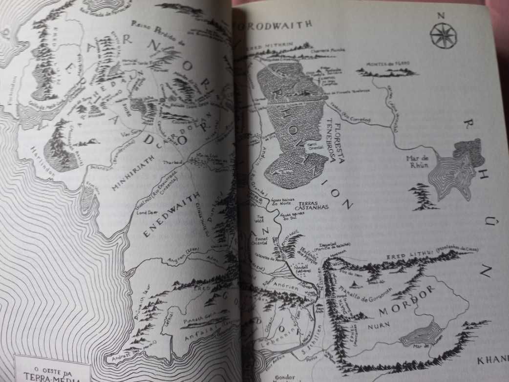 Contos Inacabados de Númenor e da Terra-Média - J. R. R. Tolkien