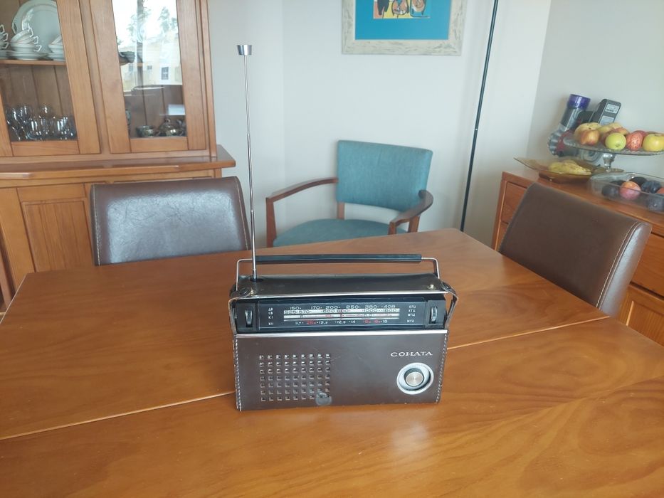 Rádio russo antigo Cohata