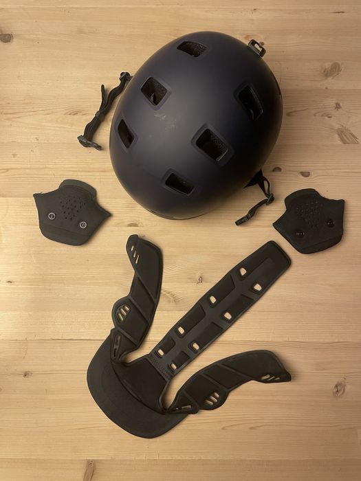 kask orzeszek na rower Btwin 500