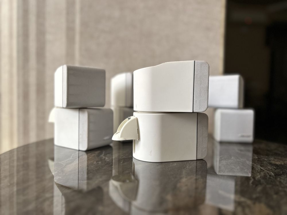 Премиальные колонки-сателлиты 5x Bose Acoustimass Double Cube White