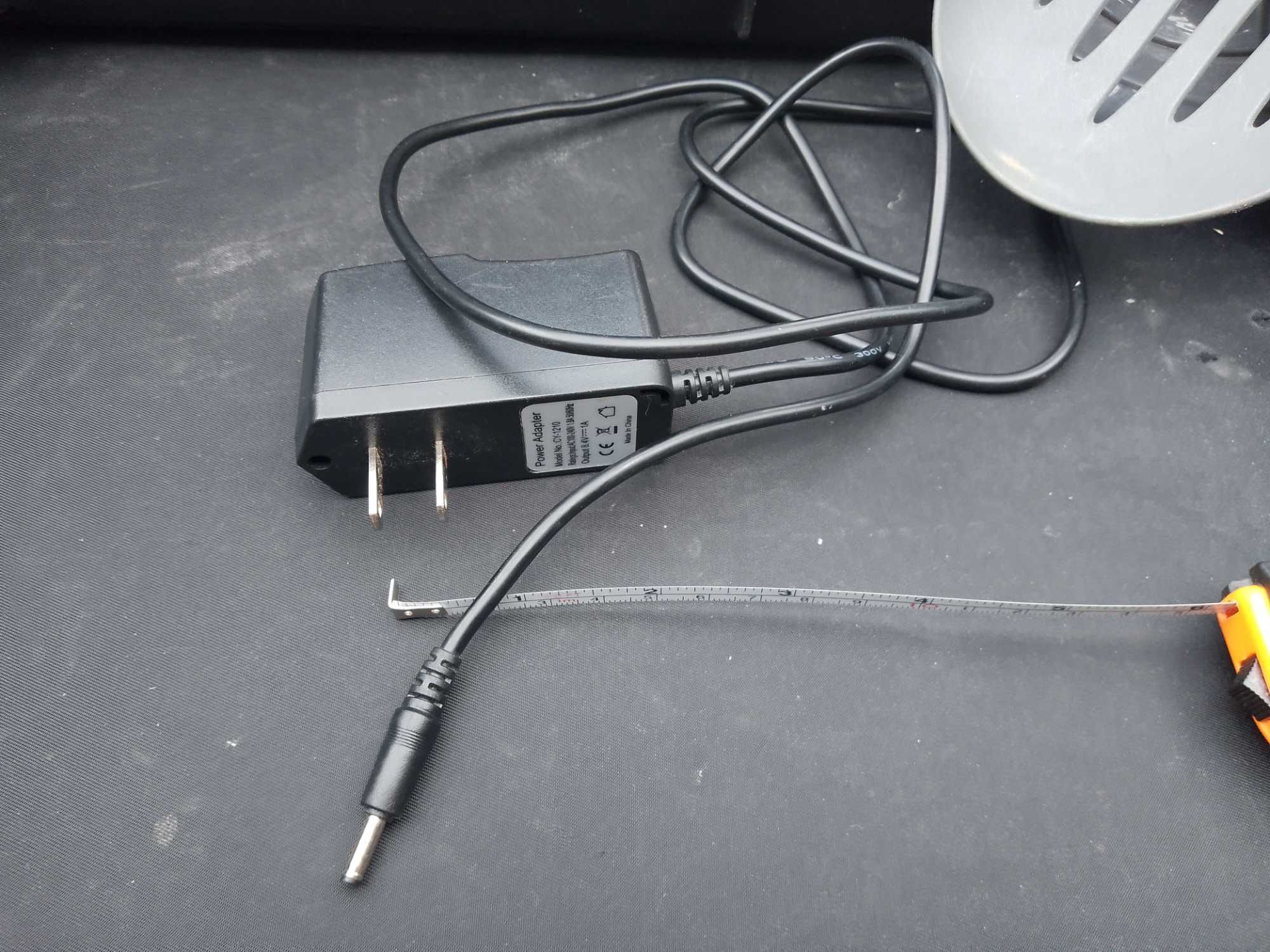AU PlugBicycle Parts  Ładowarka rowerowa Światła rowerowe DC 8,4 V 1A