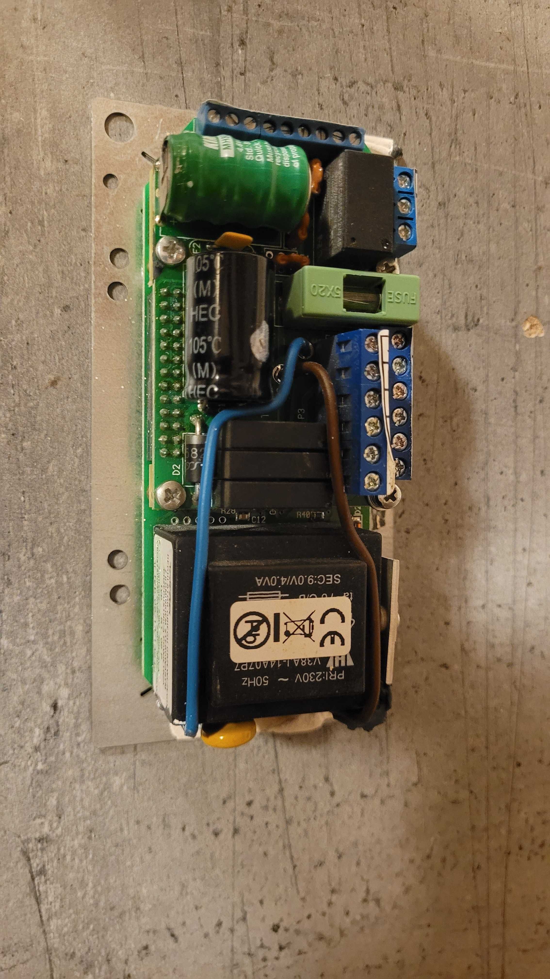 Mikroprocesorowy regulator temperatury RT-08 P Tatarek