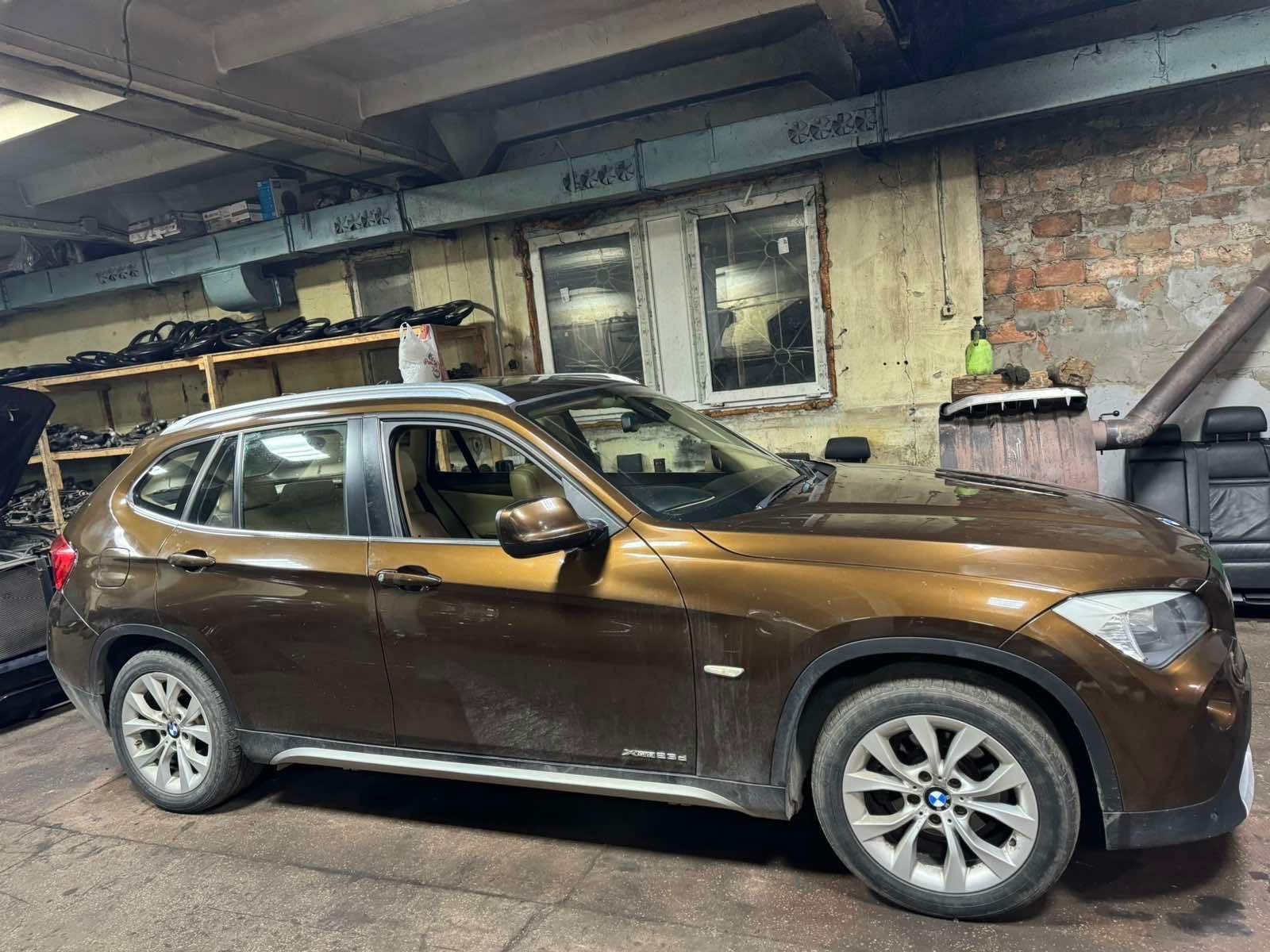 Ступица BMW X3 E83 F25  цапфа ступиця кулак БМВ Х3 Е83 Ф25 подшыпник