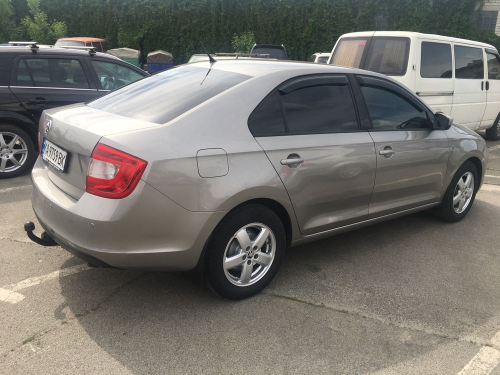 Продам Skoda Rapid 2013 р 1,6 Газ/бенз