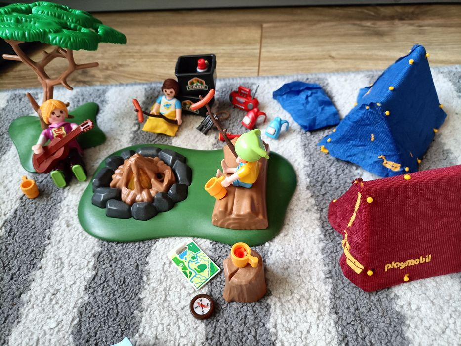 Zestaw Playmobil pole namiotowe