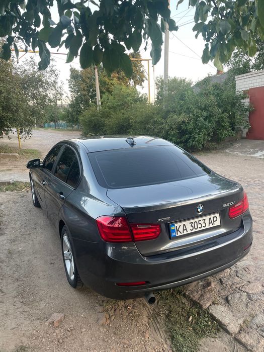 BMW f30 2013 xDrive
