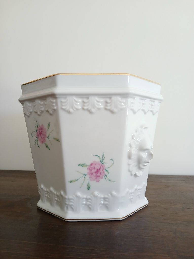 Vaso oitavado Vista Alegre. Bonito, raro e antigo