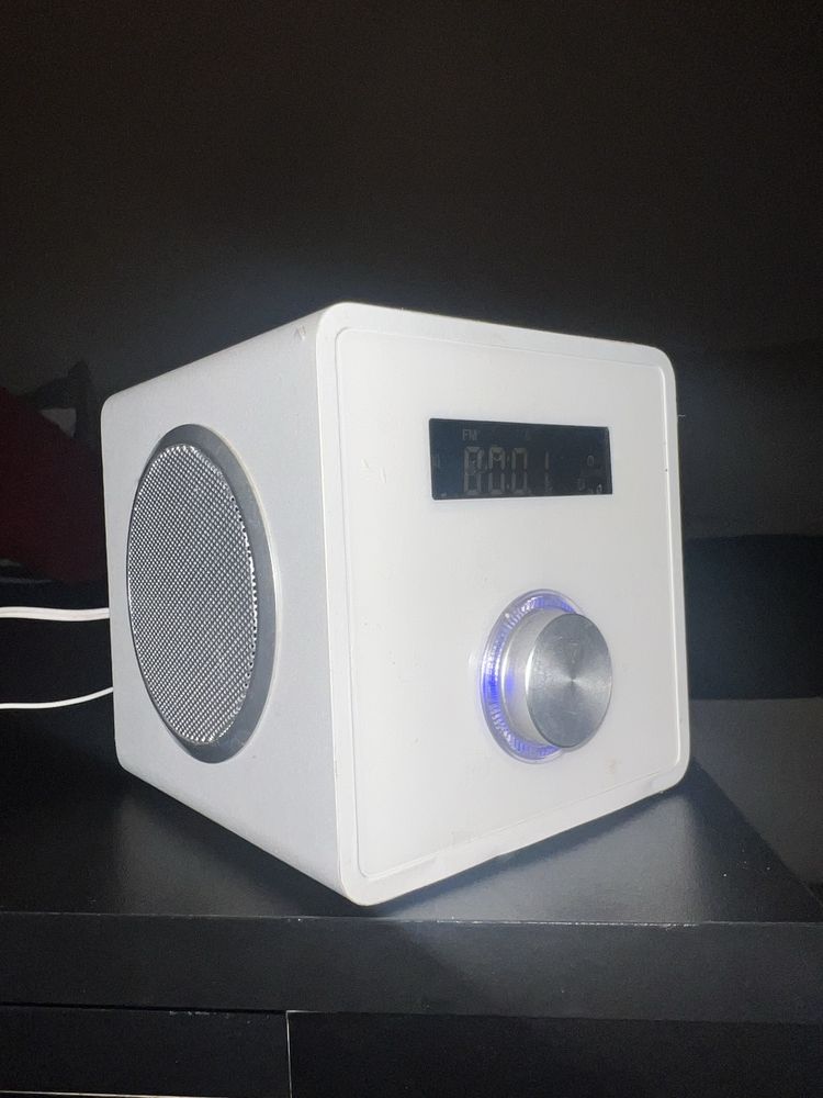 Sprzedam radio z bluetooth