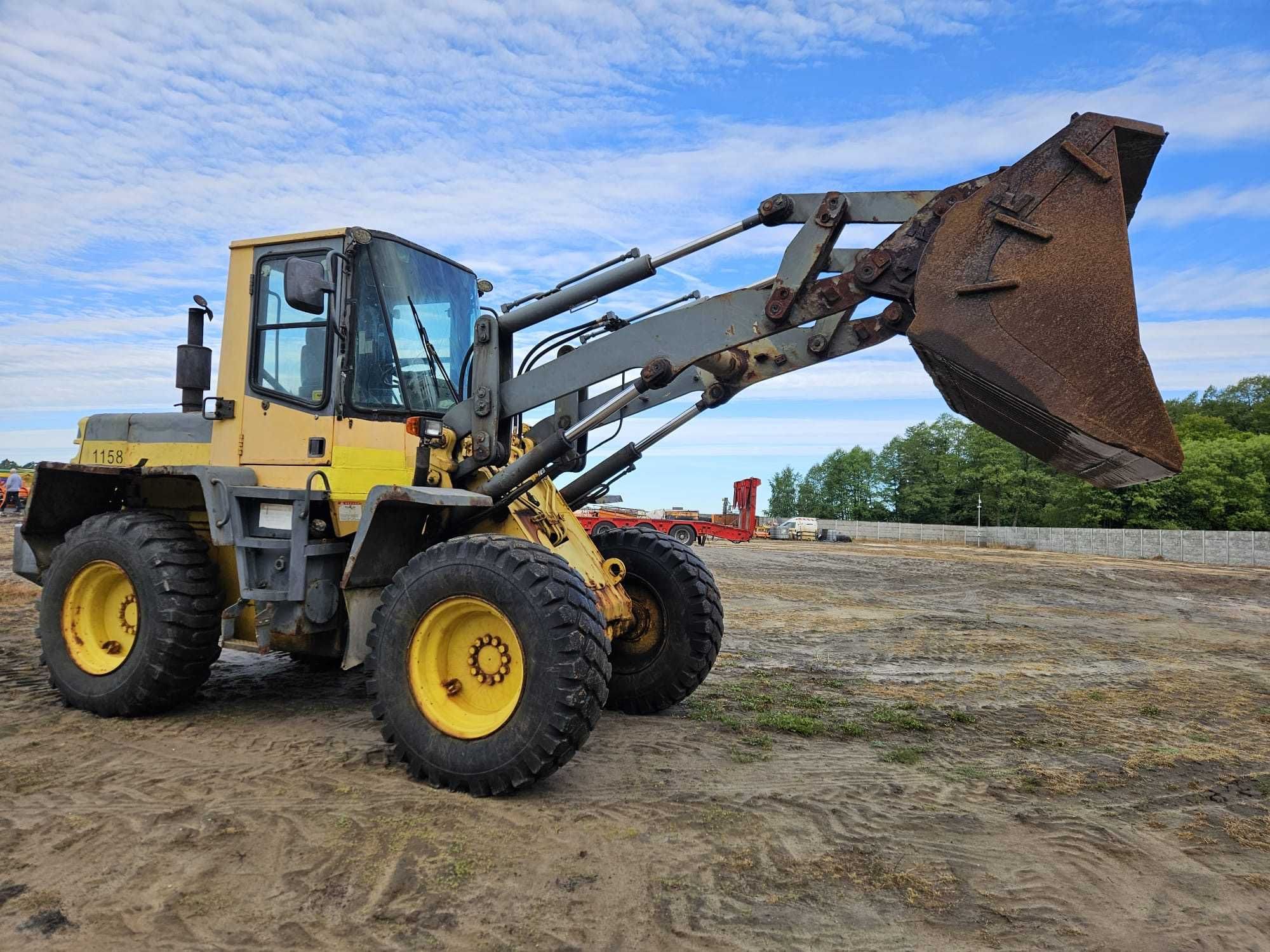 Ładowarka kołowa czołowa Komatsu m. WA180-3L [Wyprzedaż sprzętu firmy]