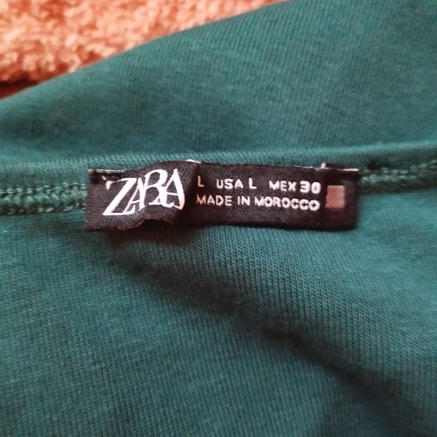 Dwie sztuki - Zara i kanarkowy golf