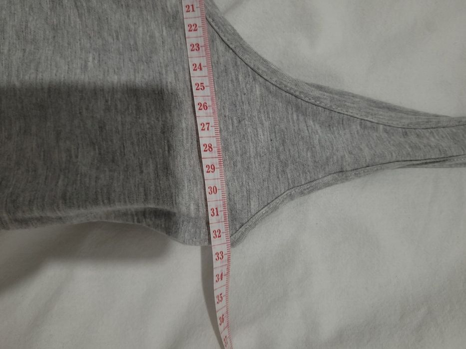 Szare body S Terranova