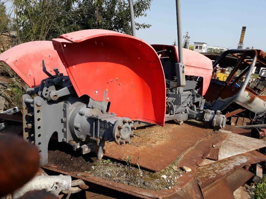 Części Case 2130 RENAULT