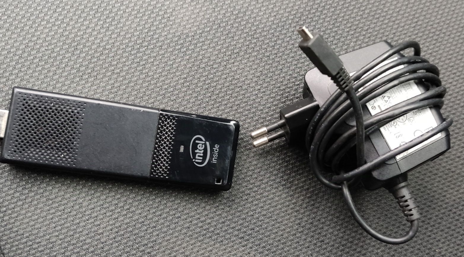 Intel Compute Stick STK1A32SC