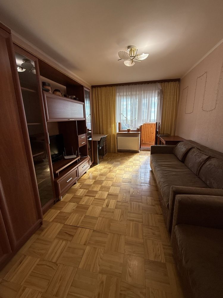 Продаж 2-х кімнатна квартира. Центр!