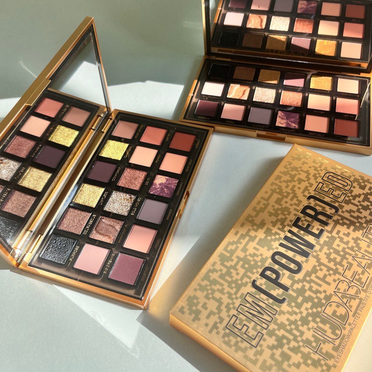 Палетка тіней HUDA BEAUTY Empowered Eyeshadow Palette. Оригінал