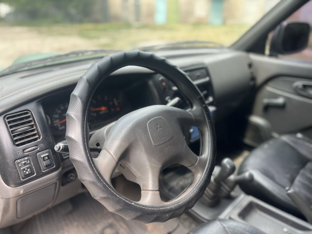 Mitsubishi L200 2.5TDi 4x4 мкпп