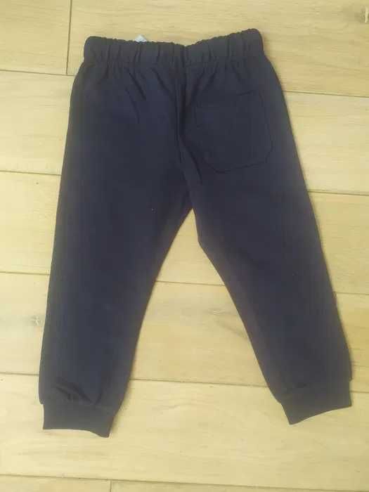 Dres CHICCO oryginal (r.98) dziecięce spodnie bluza