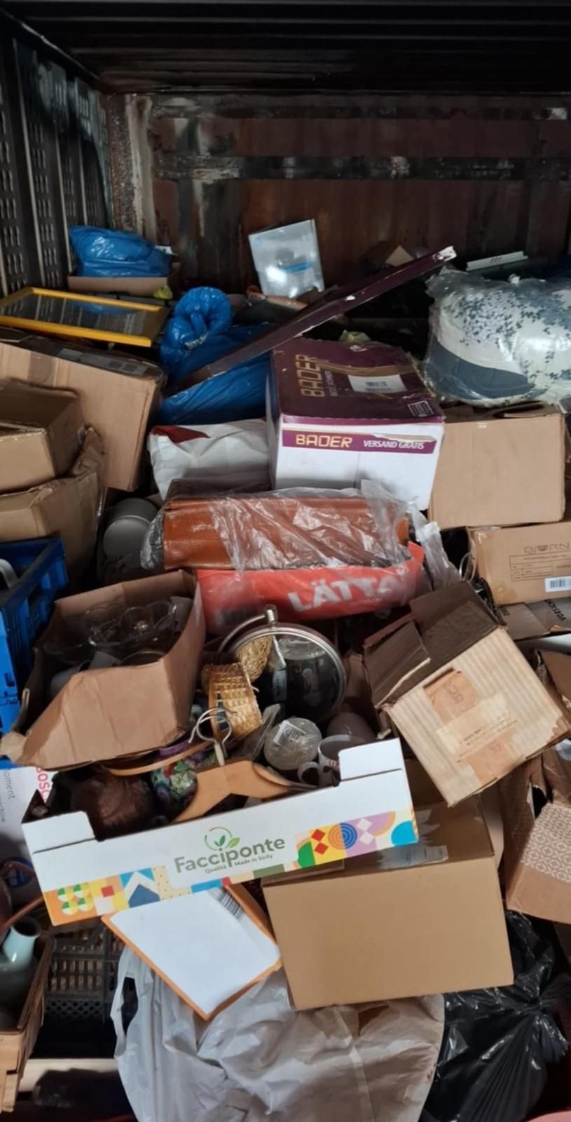 Szkło oraz artykuły domowe na kilogramy